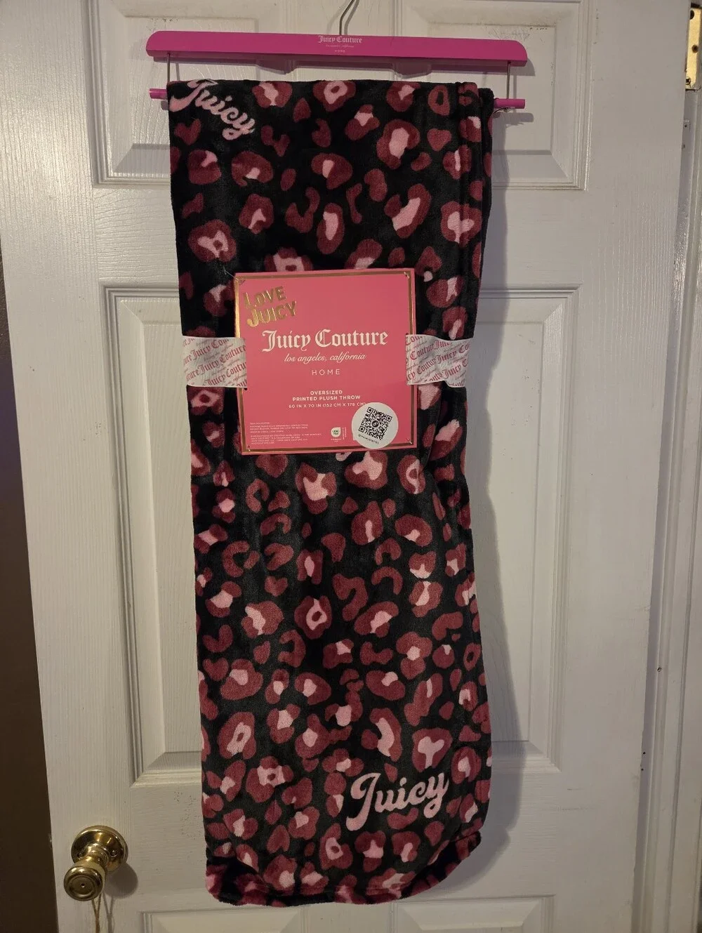 Juicy Couture NWT Red, Pink & Black Leopard Plush Throw